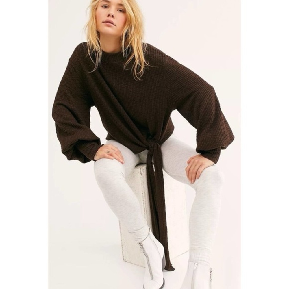 Free People Women's Black Tie-Front Sweater size small oversized